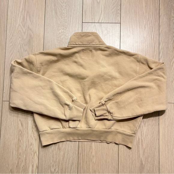Aritzia TNA Cozy Fleece Perfect 1/4 Zip Cropped Sweatshirt Tan Beige Size Medium - Picture 2 of 7